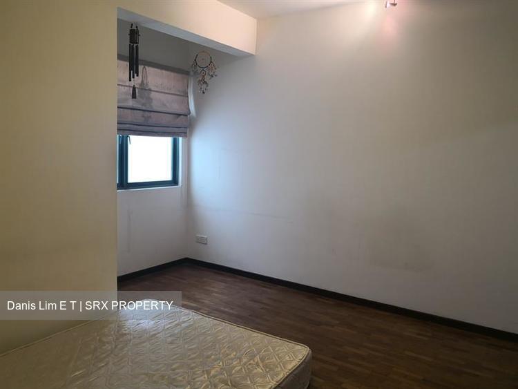 Stratford Court (D16), Condominium #177680352
